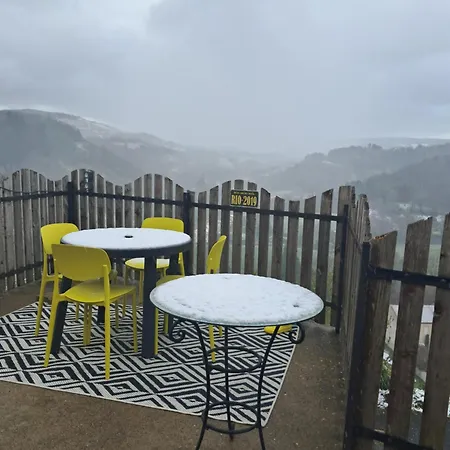 Дом отдыха La Cagna Montaigut-le-Blanc (Puy-de-Dome)