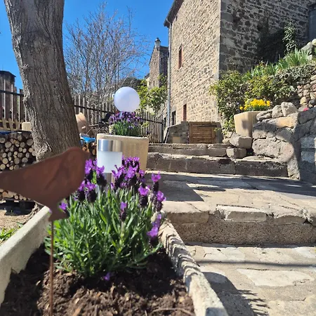 La Cagna Montaigut-le-Blanc (Puy-de-Dome)